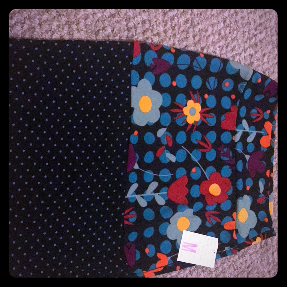 Lularoe floral skirt